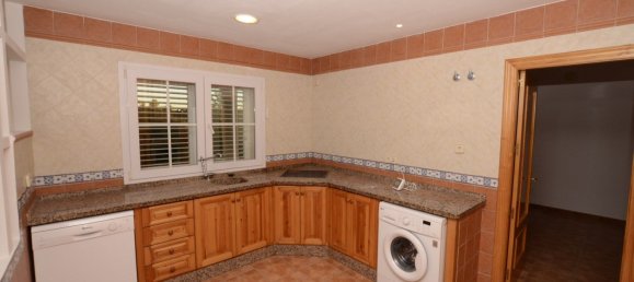 Villa de 5 dormitorios en Cádiz, Spain No. 140398 24