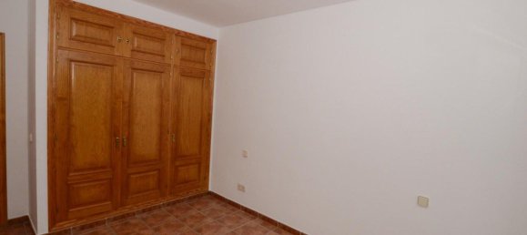 Villa de 5 dormitorios en Cádiz, Spain No. 140398 34