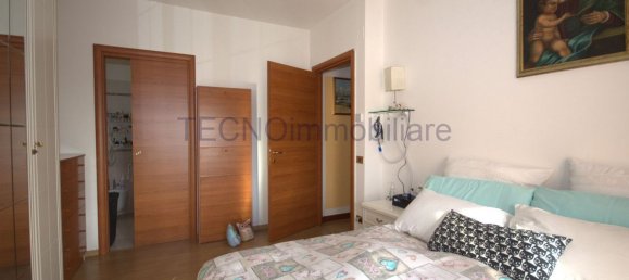 4 rooms Apartment in Corciano, Italy No. 220377 122