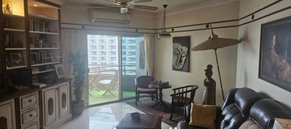 2 bedrooms Condo in Pattaya, Thailand No. 27465 5