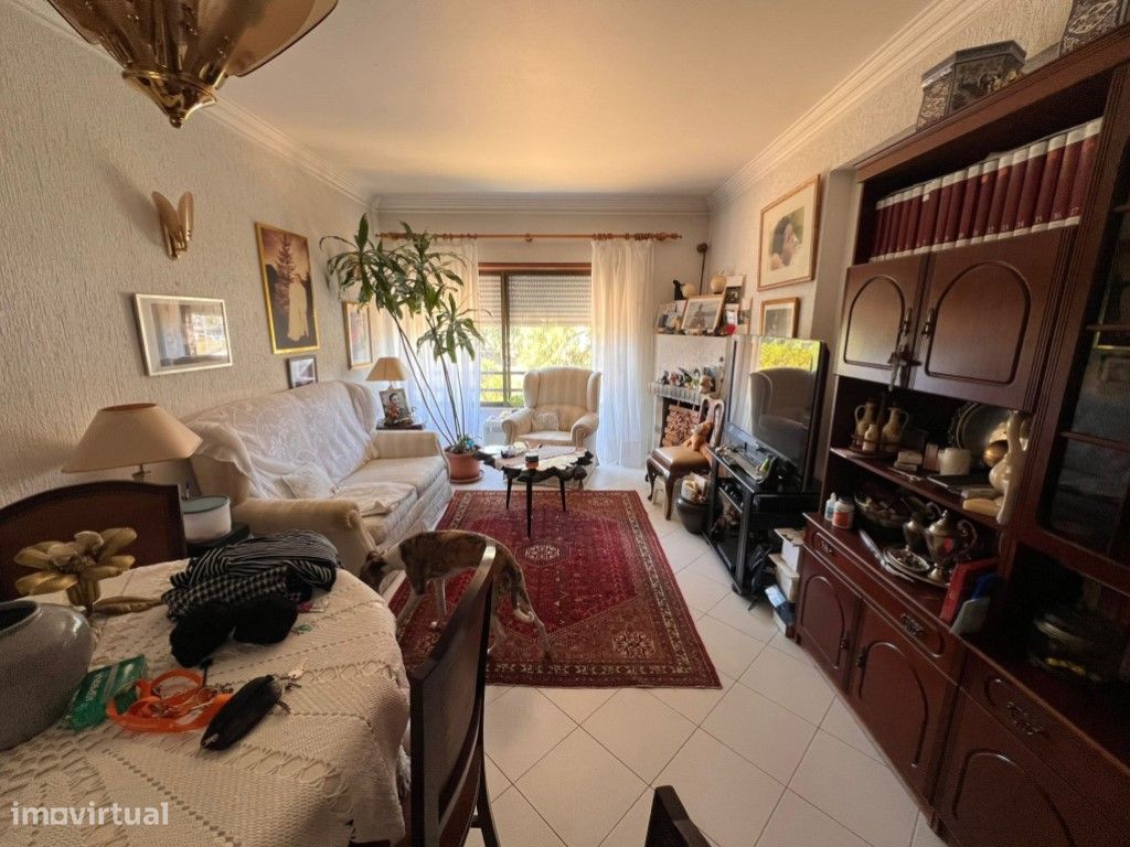 2 bedrooms Apartment in Rio de Mouro, Portugal No. 247551