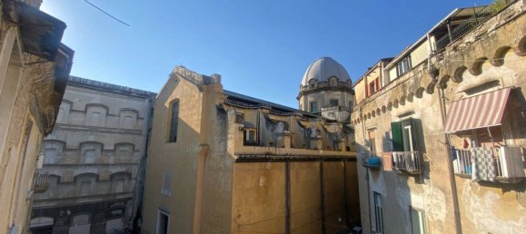 2 bedrooms Apartment in Naples, Italy No. 96977 13