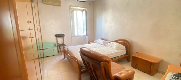 2 bedrooms Apartment in Naples, Italy No. 96977 8