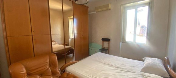 2 bedrooms Apartment in Naples, Italy No. 96977 11