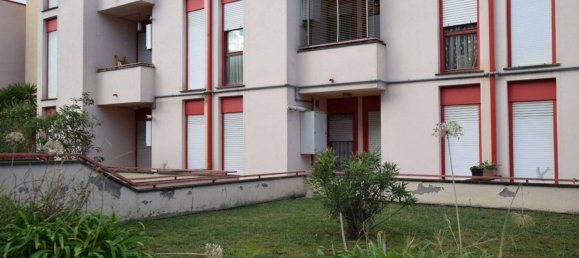 Apartamento de 2 divisões em Pisa, Italy N.º 48801 2