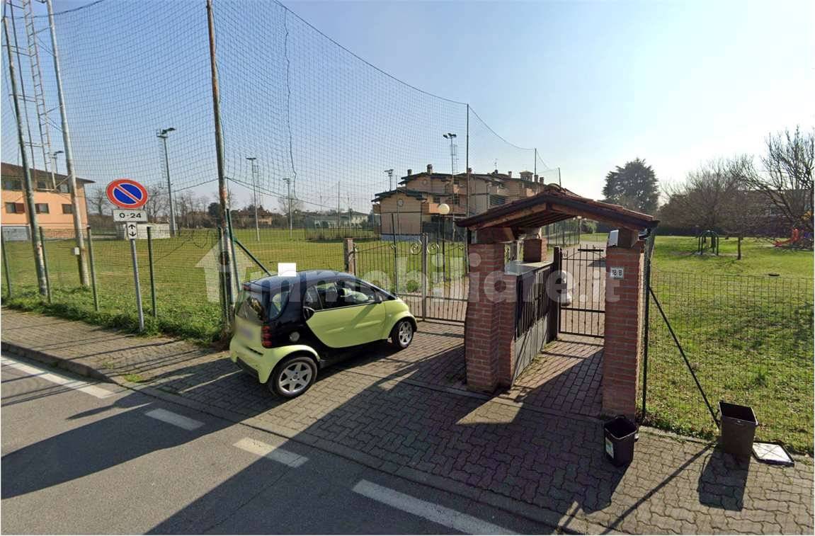 1-Zimmer Garage in Mulazzano, Italy, Nr. 274645
