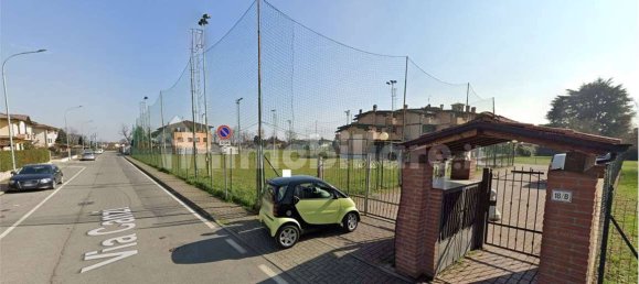 1-Zimmer Garage in Mulazzano, Italy, Nr. 274645 2