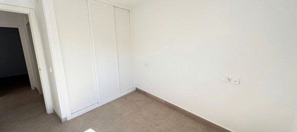 Квартира с 2 спальнями в Камарма де Эстеруэлас, Испания № 168997 21