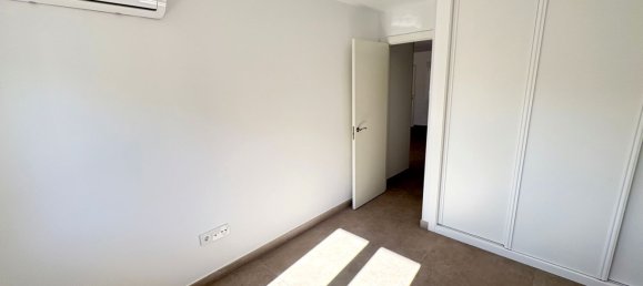 Квартира с 2 спальнями в Камарма де Эстеруэлас, Испания № 168997 22