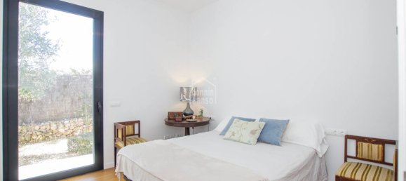 4 bedrooms Villa in Mahon, Spain No. 10900 11