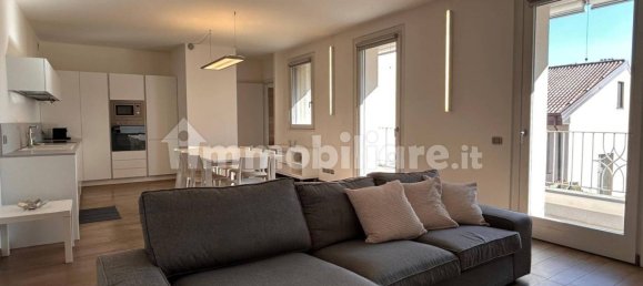 3 bedrooms Apartment in Bergamo, Italy No. 354332 10