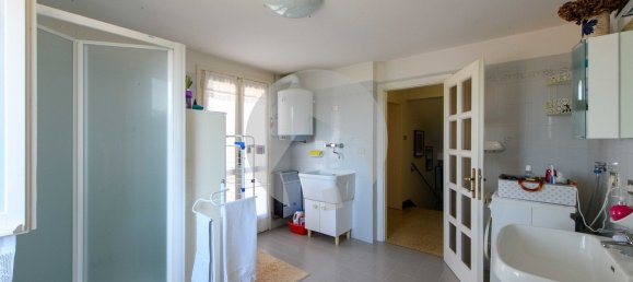 5 rooms House in Casina, Italy No. 294272 36