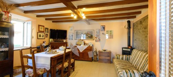 5 rooms House in Casina, Italy No. 294272 2