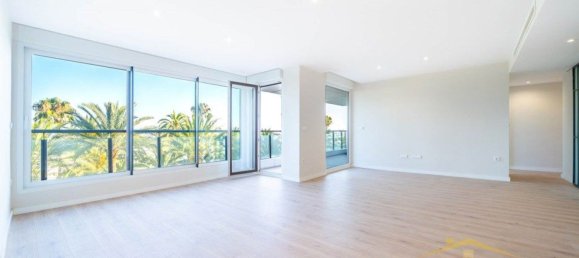 4 Schlafzimmer Wohnung in Alicante, Spain, Nr. 158869 3