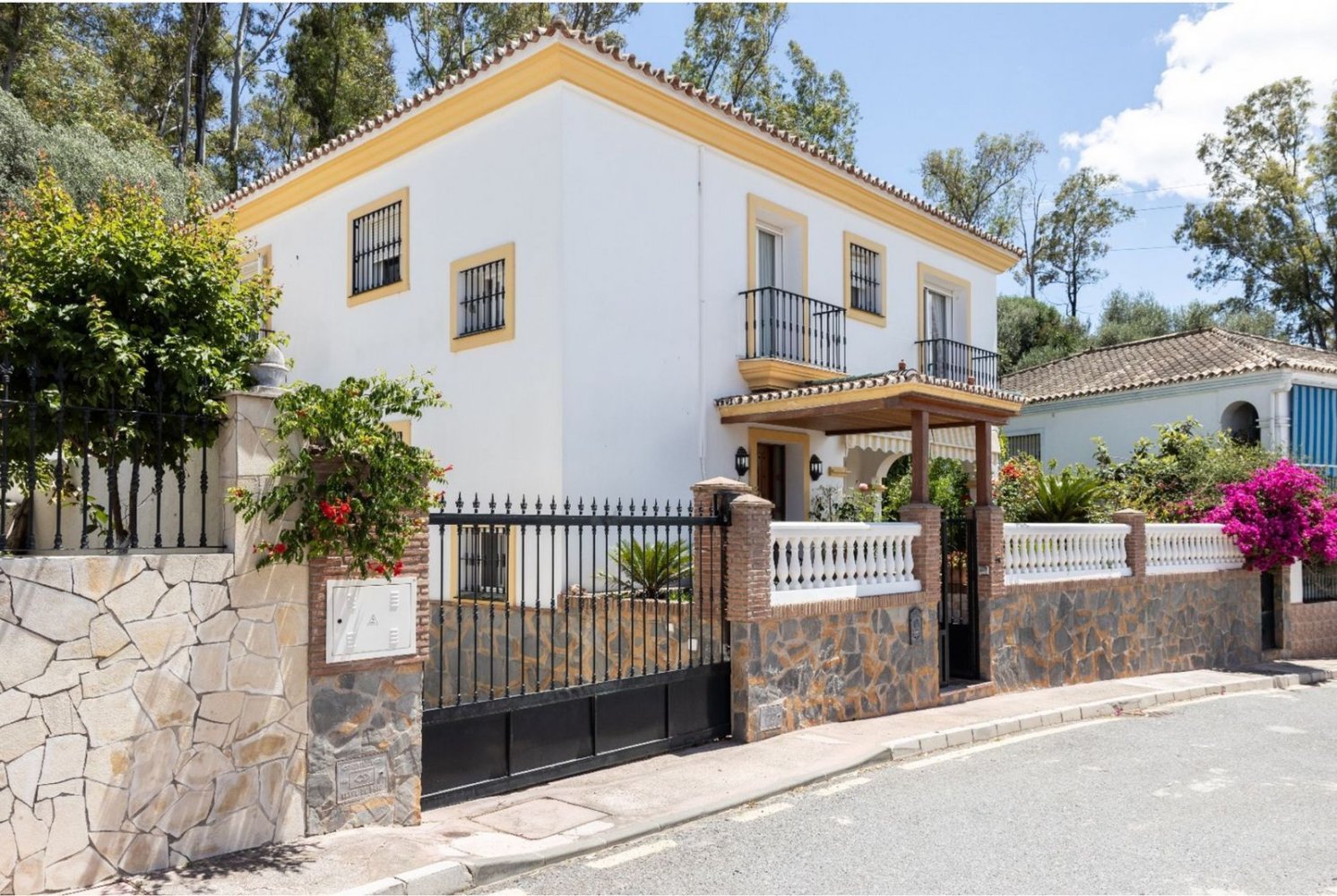 5 bedrooms House in Marbella, Spain No. 148219