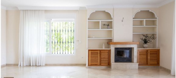 5 bedrooms House in Marbella, Spain No. 148219 3