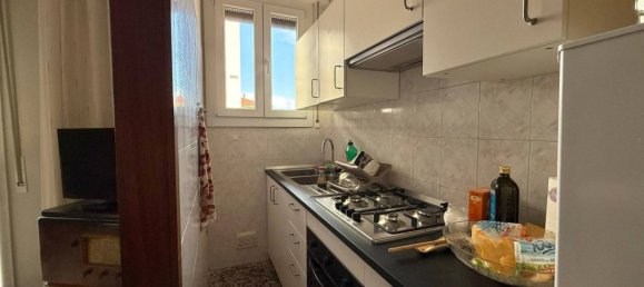 3 bedrooms Apartment in Bologna, Italy No. 330567 10