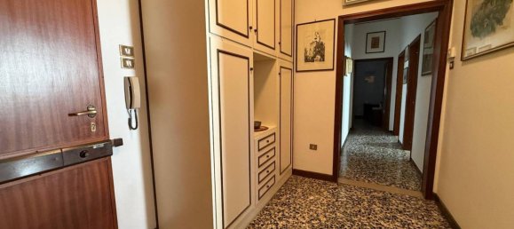 3 bedrooms Apartment in Bologna, Italy No. 330567 7