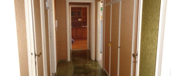 5 bedrooms Apartment in Rome, Italy No. 325719 15