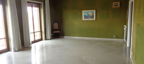 5 bedrooms Apartment in Rome, Italy No. 325719 6