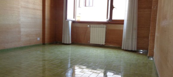 5 bedrooms Apartment in Rome, Italy No. 325719 23