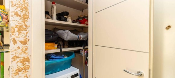 3 rooms Apartment in Cologno Monzese, Italy No. 157472 9