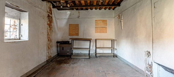 3 rooms Villa in Pistoia, Italy No. 40164 12