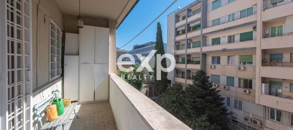 3 bedrooms Apartment in Rome, Italy No. 294144 10