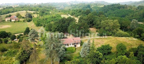 3 bedrooms Villa in Incisa Scapaccino, Italy No. 324007 32