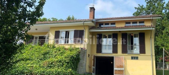 3 bedrooms Villa in Incisa Scapaccino, Italy No. 324007 23