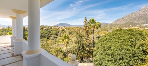 4 bedrooms Penthouse in Marbella Golden Mile, Spain No. 4769 5