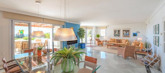 4 bedrooms Penthouse in Marbella Golden Mile, Spain No. 4769 7