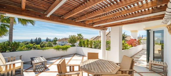 4 bedrooms Penthouse in Marbella Golden Mile, Spain No. 4769 6