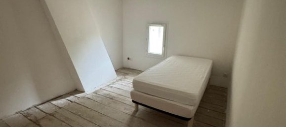 5 bedrooms House in Gironde, France No. 335878 14