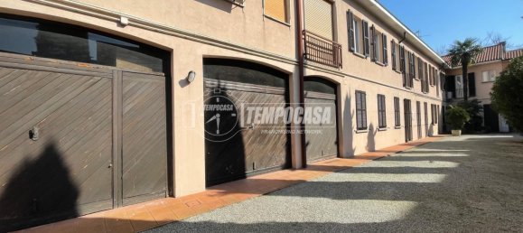3 bedrooms Apartment in Seveso, Italy No. 59351 2