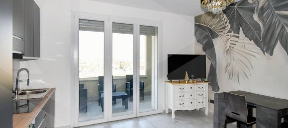 2-salle Appartement à Canegrate, Italy No. 23706 10