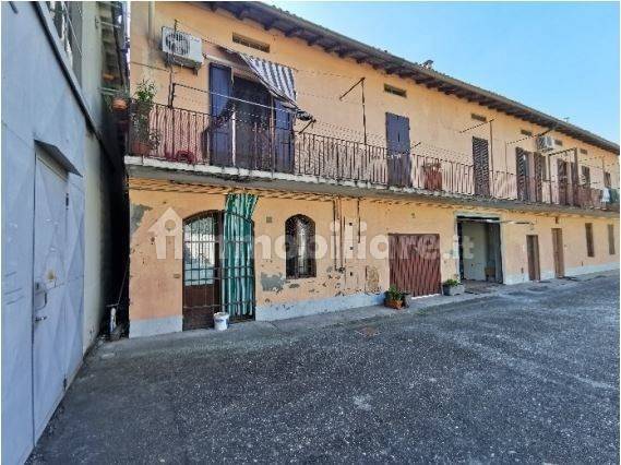 1 room Warehouse in Cremona, Italy No. 328422