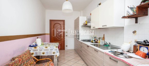 2 bedrooms Apartment in Fossano, Italy No. 266407 3