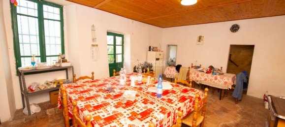 Дом с 4 комнатами в Адрара Сан Мартино, Италия № 104338 2