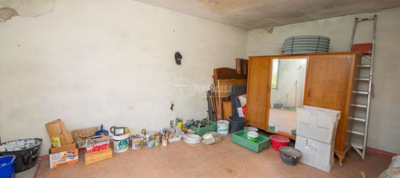 Дом с 4 комнатами в Адрара Сан Мартино, Италия № 104338 9