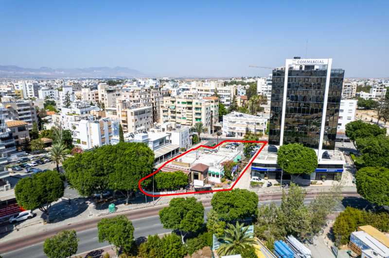 Отель, гостиница 1201м² в Никосия, Кипр № 21399