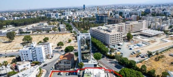 Отель, гостиница 1201м² в Никосия, Кипр № 21399 2