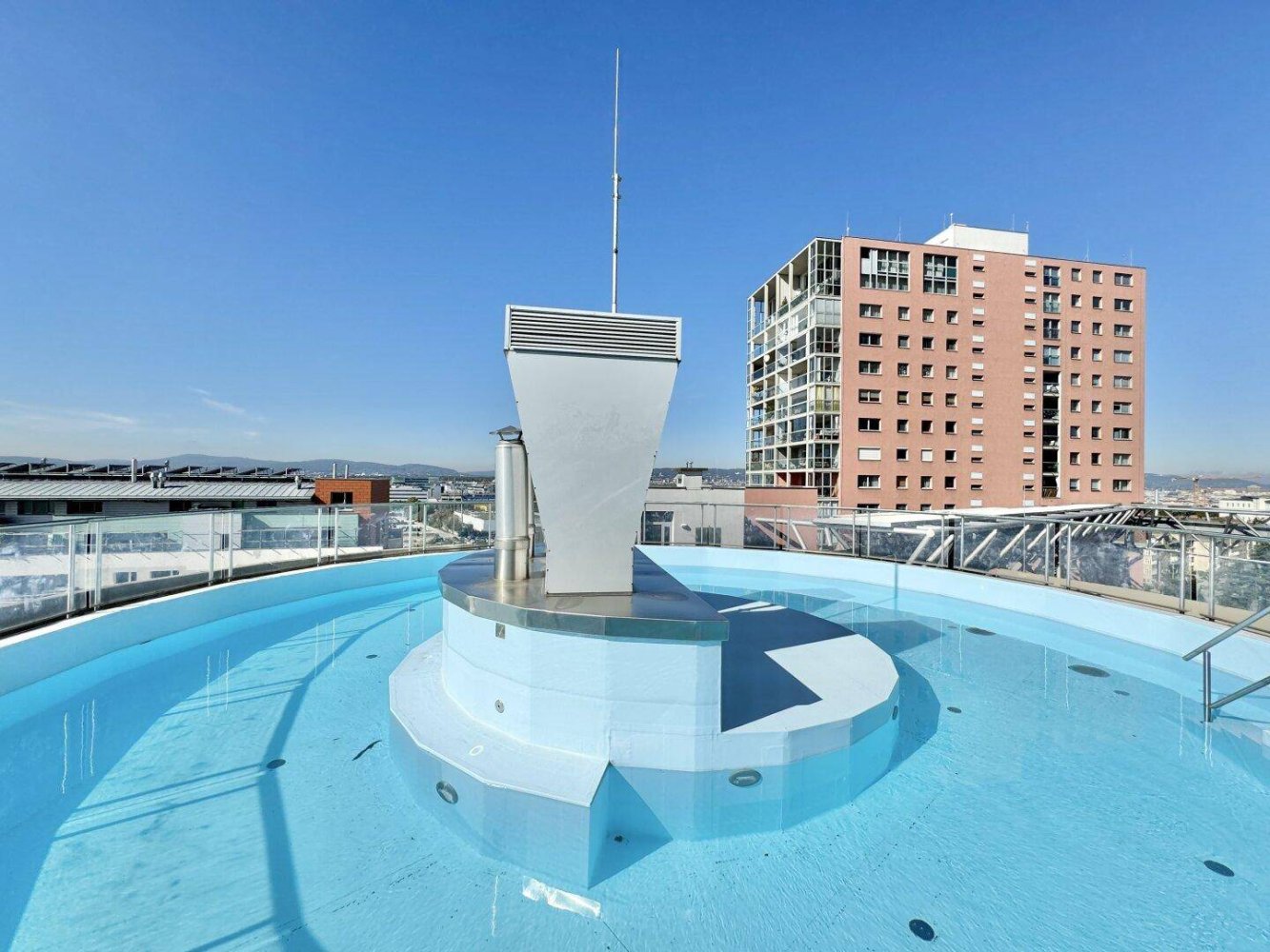 4-Zimmer Wohnung in Favoriten, Austria, Nr. 28473