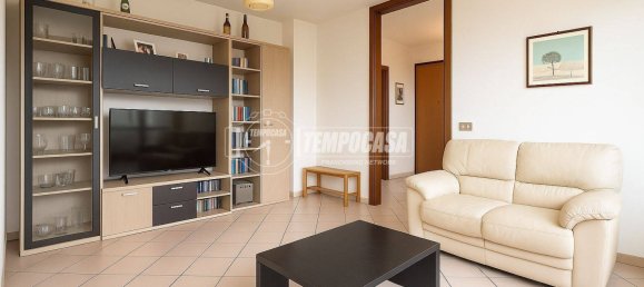 3 Schlafzimmer Wohnung in Lodi, Italy, Nr. 259911 3