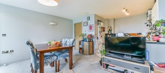 1 Schlafzimmer Wohnung in London, United Kingdom, Nr. 9903 5