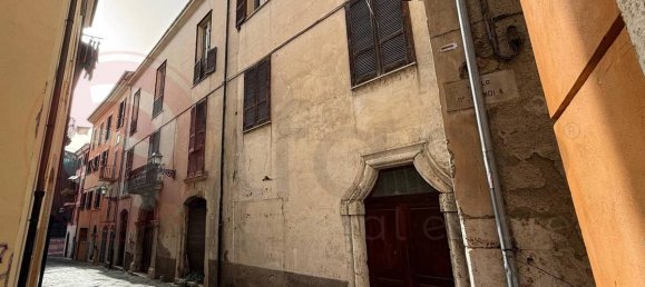 12 bedrooms Building in Isola del Liri, Italy No. 77616 2
