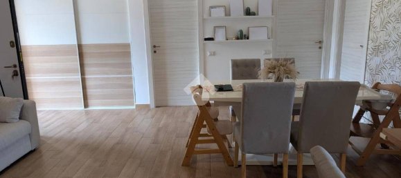 2 bedrooms Apartment in Rome, Italy No. 349937 3