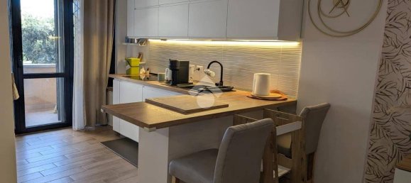 2 bedrooms Apartment in Rome, Italy No. 349937 8