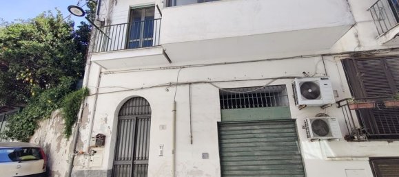 4 rooms Apartment in Naples, Italy No. 10000 18