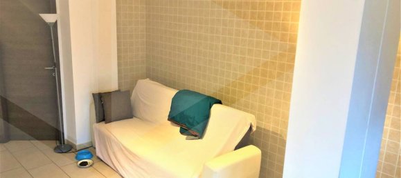 Квартира с 2 комнатами в Казамассима, Италия № 24791 5